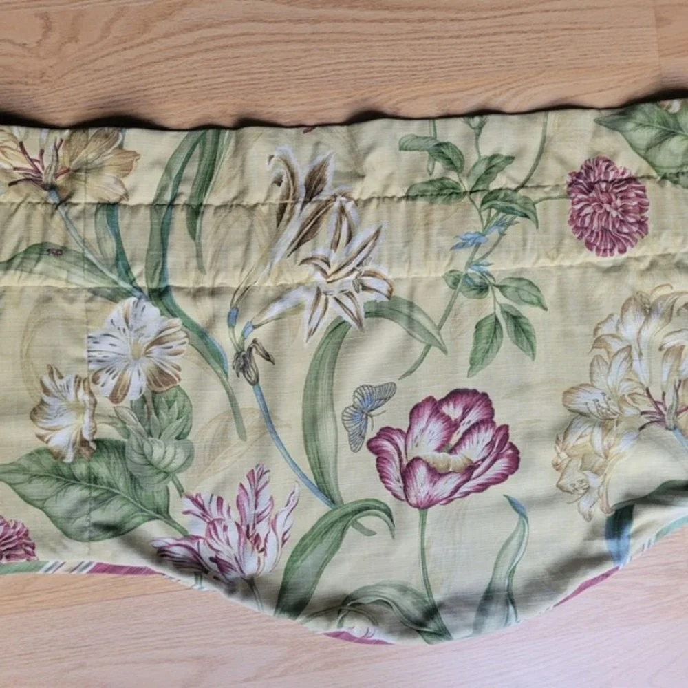Waverly Somerset Botanical‎ Floral Valance Curtain Panel Yellow Tulips Lot of 5